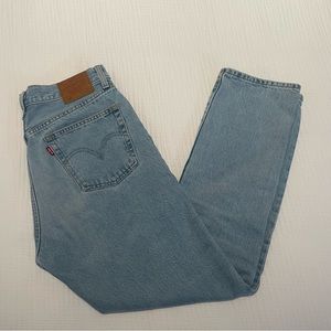 Levi 501s size 29